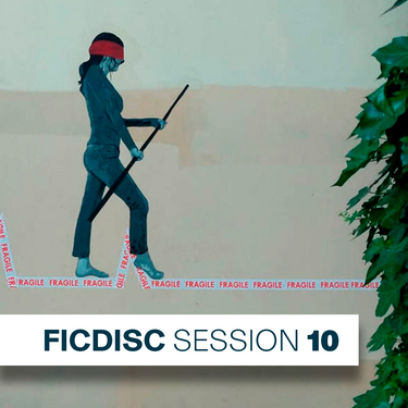 L'objet littéraire : savoirs, pratiques et fonctionnement communautaire